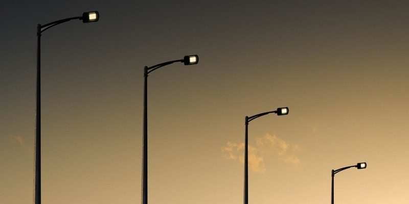 Street light/light pole diagnosis and repair Boise Idaho